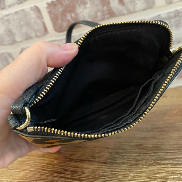 Coach • Ocelot Animal Print • Corner Zip Wristlet in Black/Tan - Picture 8 of 10
